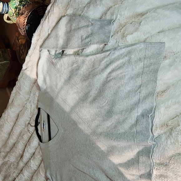 DianeGillman sweater - Picture 2 of 11